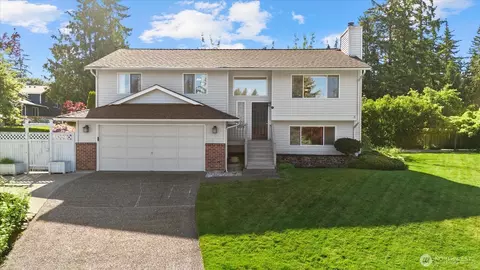 9 199th Pl SE, Bothell, WA 98012
