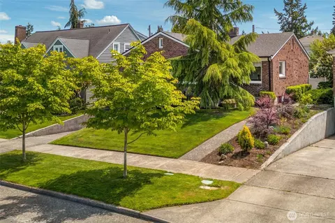 4114 N 37th St, Tacoma, WA 98407