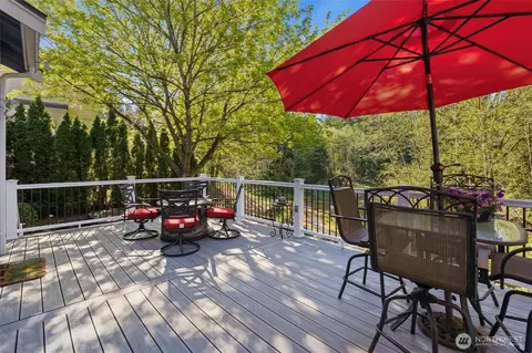 Exterior - 2708 204th St SE, Bothell, WA 98012 photo 8 of 12