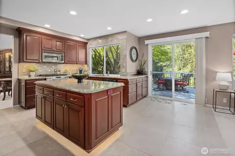 Kitchen - 2708 204th St SE, Bothell, WA 98012 photo 6 of 6