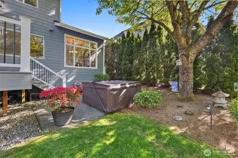 Exterior - 2708 204th St SE, Bothell, WA 98012 photo 10 of 12