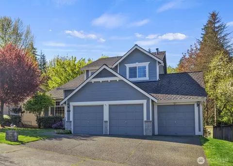 Exterior - 2708 204th St SE, Bothell, WA 98012 photo 4 of 12