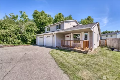 912 Eagle Crest Pl, Port Orchard, WA 98366