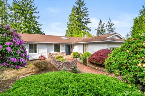 18108 NE 31st, Redmond, WA 98052