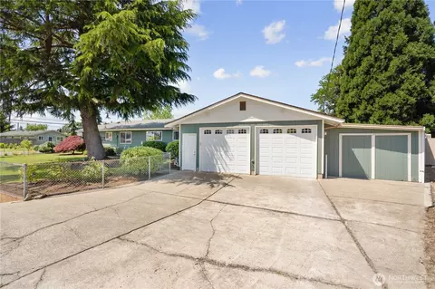 11876 SE 160th St, Renton, WA 98058