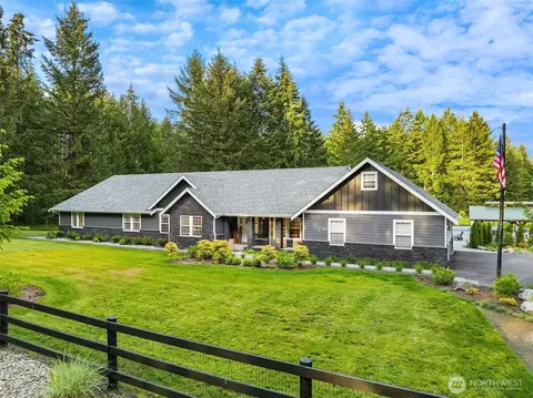 Exterior - 34711 24th Ave E, Roy, WA 98580 photo 3 of 11