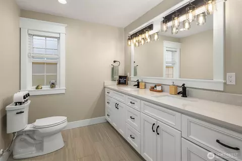 Bath - 34711 24th Ave E, Roy, WA 98580 photo 3 of 4