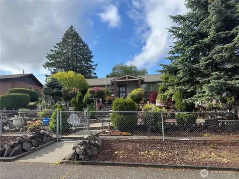 4844 N 9th St, Tacoma, WA 98406