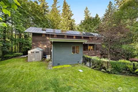 Exterior - 10608 NE 157th St, Bothell, WA 98011 photo 12 of 13