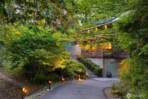 Exterior - 10608 NE 157th St, Bothell, WA 98011 photo 2 of 13