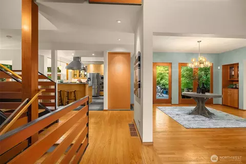 Entry Way - 10608 NE 157th St, Bothell, WA 98011 photo 1 of 5
