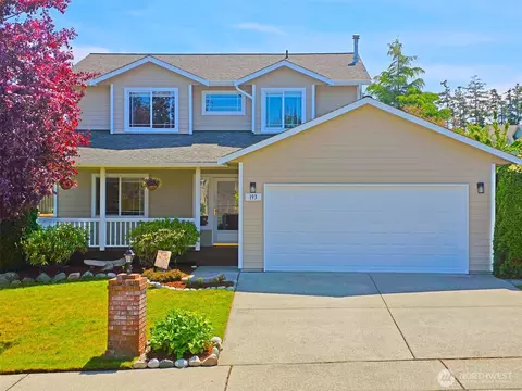 193 NW Cherry Hill Loop, Oak Harbor, WA 98277