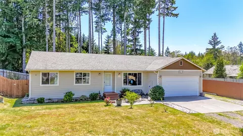 19612 17th St SW, Lakebay, WA 98349