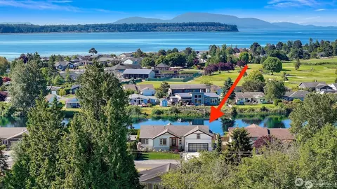5425 Salish Rd, Blaine, WA 98230