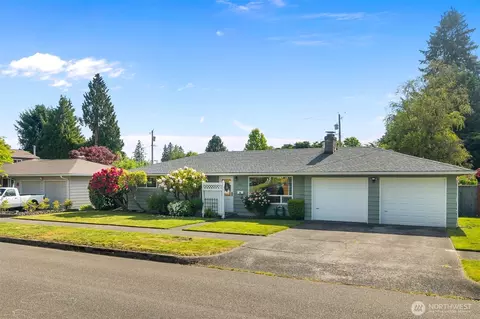 702 Cushing St SW, Olympia, WA 98502