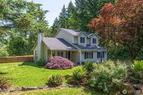 206 Salmonberry Ln, Longview, WA 98632