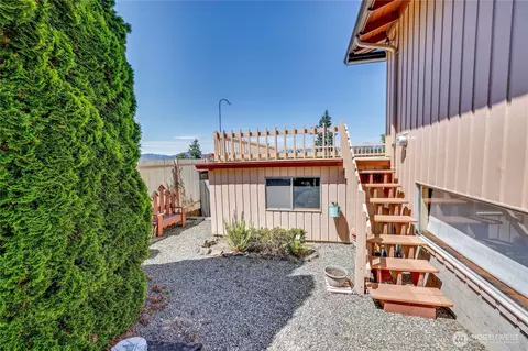 1511 E 33rd St, Bremerton, WA 98310 photo 11