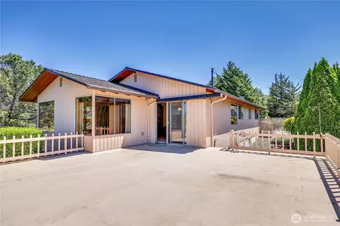 1511 E 33rd St, Bremerton, WA 98310 photo 10
