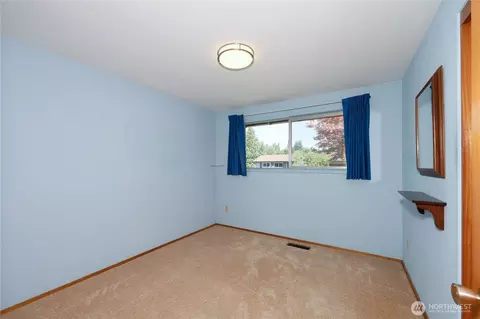 1511 E 33rd St, Bremerton, WA 98310 photo 18