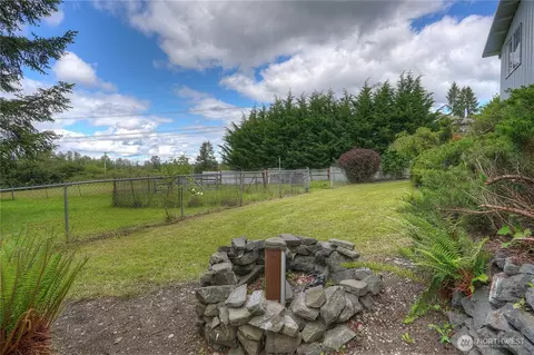 818 295th St E, Roy, WA 98580 photo 29