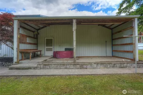 818 295th St E, Roy, WA 98580 photo 32