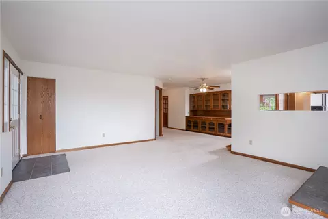 818 295th St E, Roy, WA 98580 photo 6