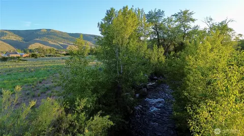 541 Penny Ln, Ellensburg, WA 98926