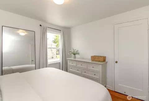 Bedroom - 1479 Merritt Ave, Enumclaw, WA 98022 photo 2 of 4