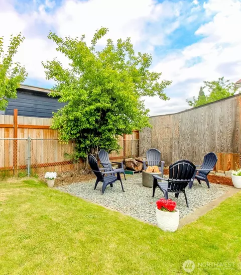 Exterior - 1479 Merritt Ave, Enumclaw, WA 98022 photo 4 of 4