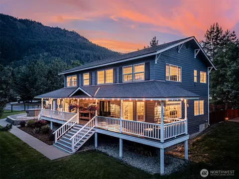10303 Ski Hill Dr, Leavenworth, WA 98826
