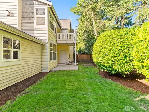 404 228th St SW #E102, Bothell, WA 98021 photo 20