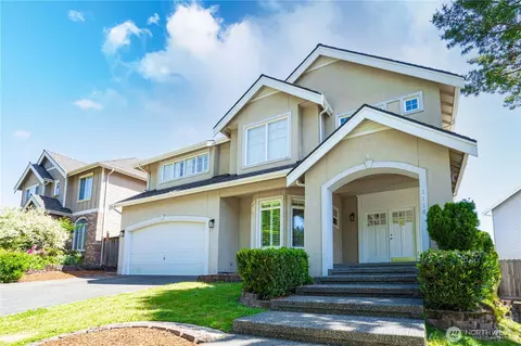 1118 NW U St, Auburn, WA 98001