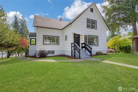 4224 Division Ave W, Bremerton, WA 98312