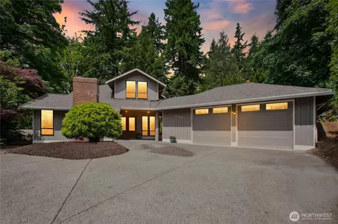 19306 SE 21st St, Sammamish, WA 98075
