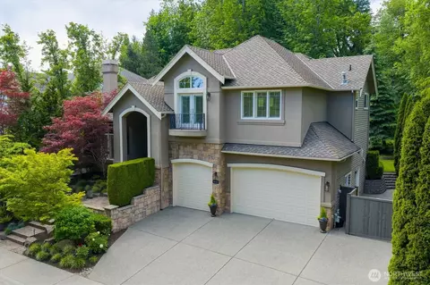14048 SE 92nd St, Newcastle, WA 98059