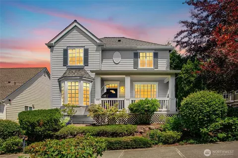 2011 NE Kenilworth Ln, Issaquah, WA 98029
