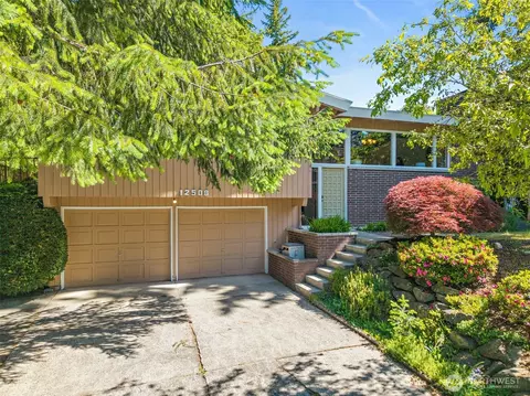 12508 SE 60th St, Bellevue, WA 98006