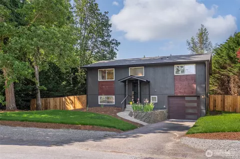 2401 155th Street Ct E, Tacoma, WA 98445