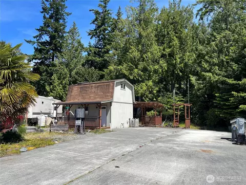 392 Industrial Pkwy #8, Sequim, WA 98382