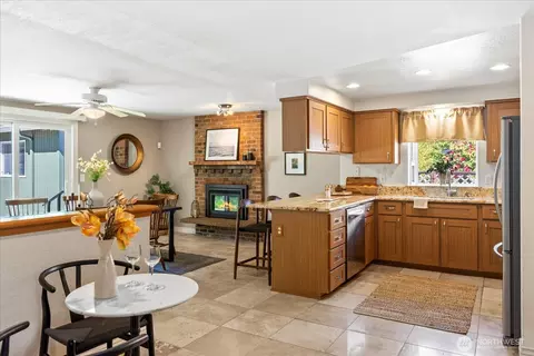 Kitchen - 1225 138th St SE, Mill Creek, WA 98012 photo 1 of 3