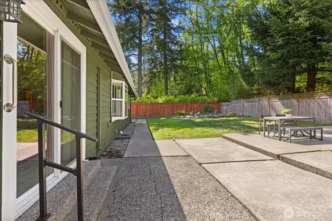 Exterior - 1225 138th St SE, Mill Creek, WA 98012 photo 4 of 9