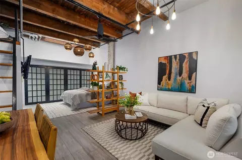 1505 11th Ave #310, Seattle, WA 98122