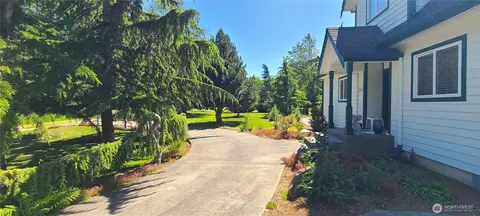 Exterior - 324 Pond Ln, Sequim, WA 98382 photo 6 of 12