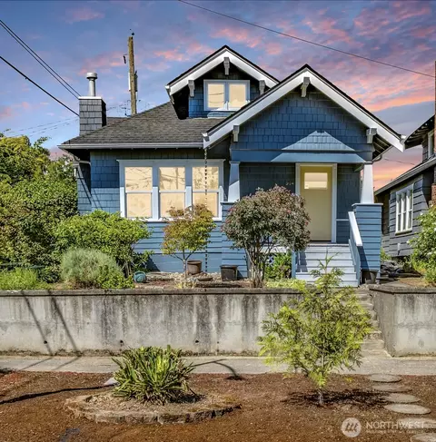 914 N Cedar St, Tacoma, WA 98406
