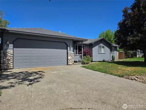 205 W Mt Baker Ct, Ellensburg, WA 98926