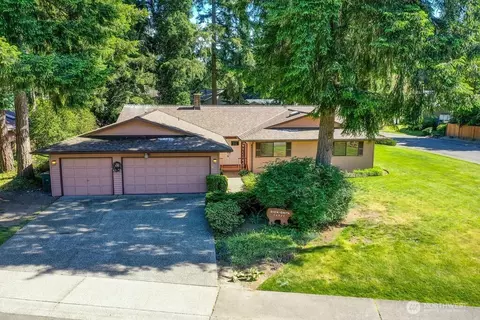 14825 SE 138th Pl, Renton, WA 98059