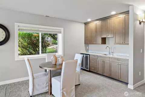 Dining - 52 Chapman Loop #D, Steilacoom, WA 98388 photo 4 of 4