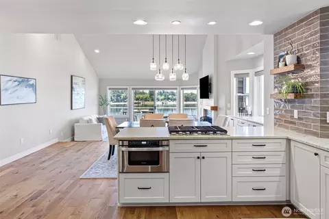Kitchen - 52 Chapman Loop #D, Steilacoom, WA 98388 photo 4 of 4