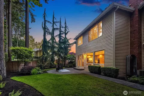 Exterior - 2809 155th St SE, Mill Creek, WA 98012 photo 4 of 5