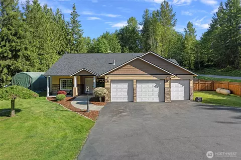 25661 Lake Cavanaugh Rd, Mount Vernon, WA 98274